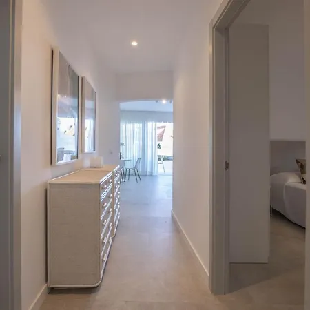Amplia Y Comoda Con Terraza Y Vistas Al Mar Apartament San Bartolomé