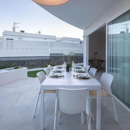Amplia Y Comoda Con Terraza Y Vistas Al Mar Apartment